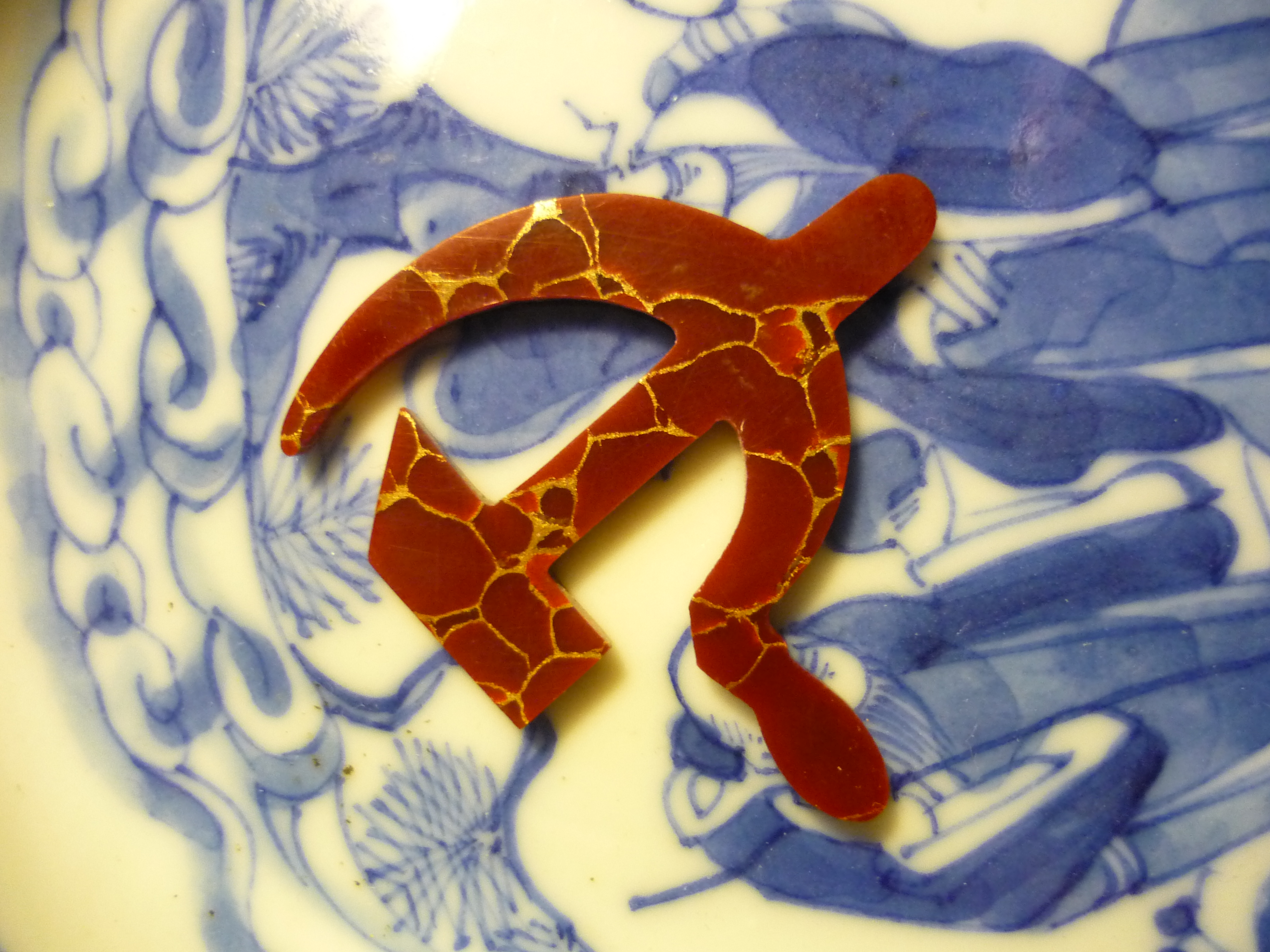 Stone Hammer & Sickle (in Red Gold Thread Stone)